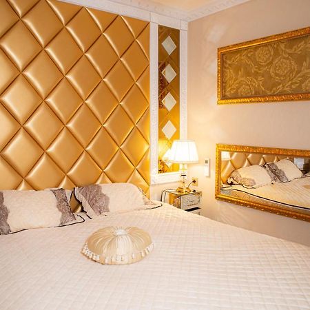Le Petit Versailles Vernon  Dış mekan fotoğraf